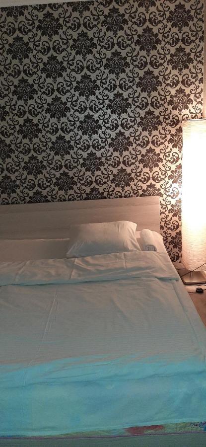 Apartments On Ahmetova 4 알마티 외부 사진
